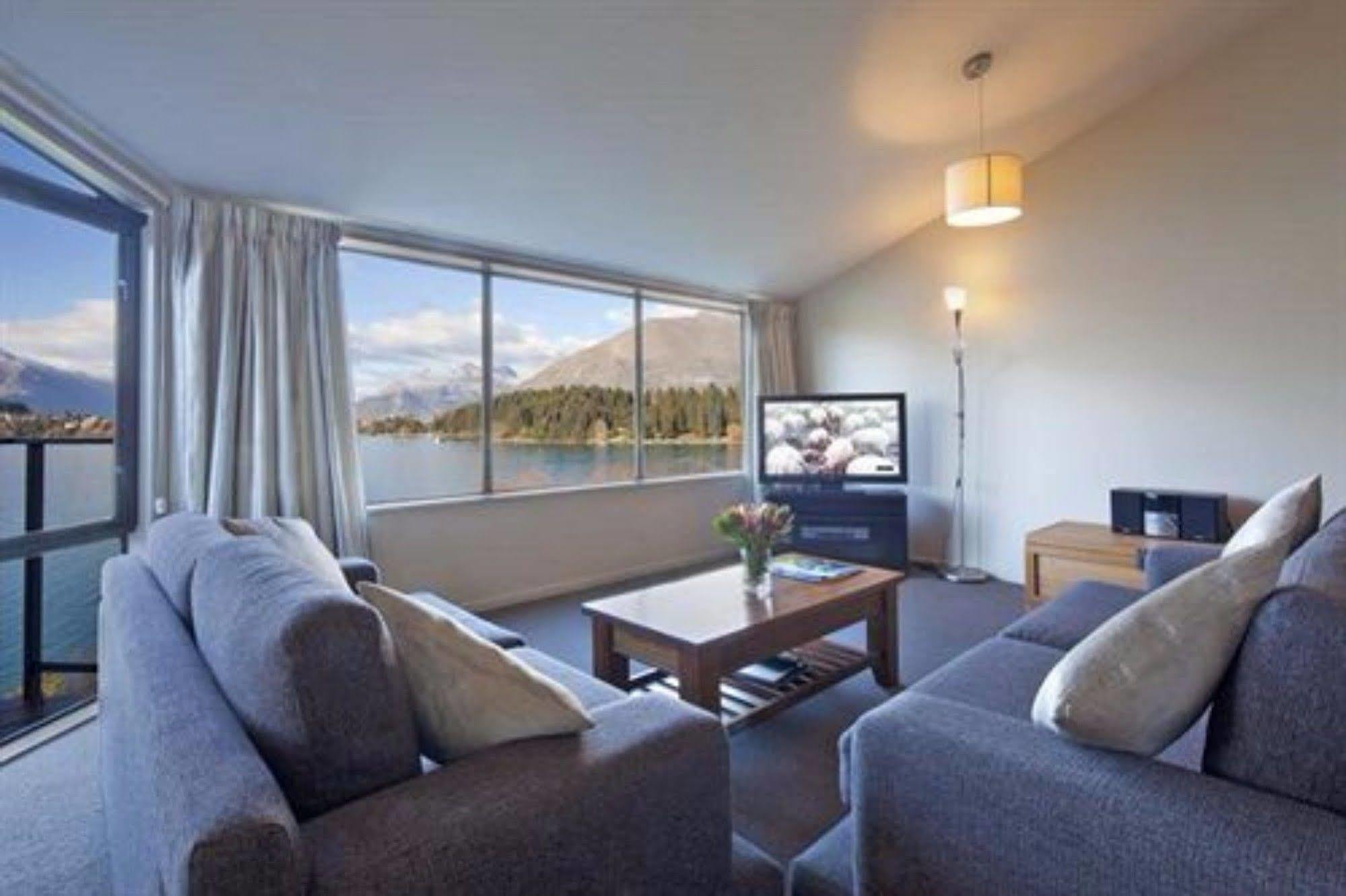 Apartments At Spinnaker Bay Κουίνσταουν Εξωτερικό φωτογραφία