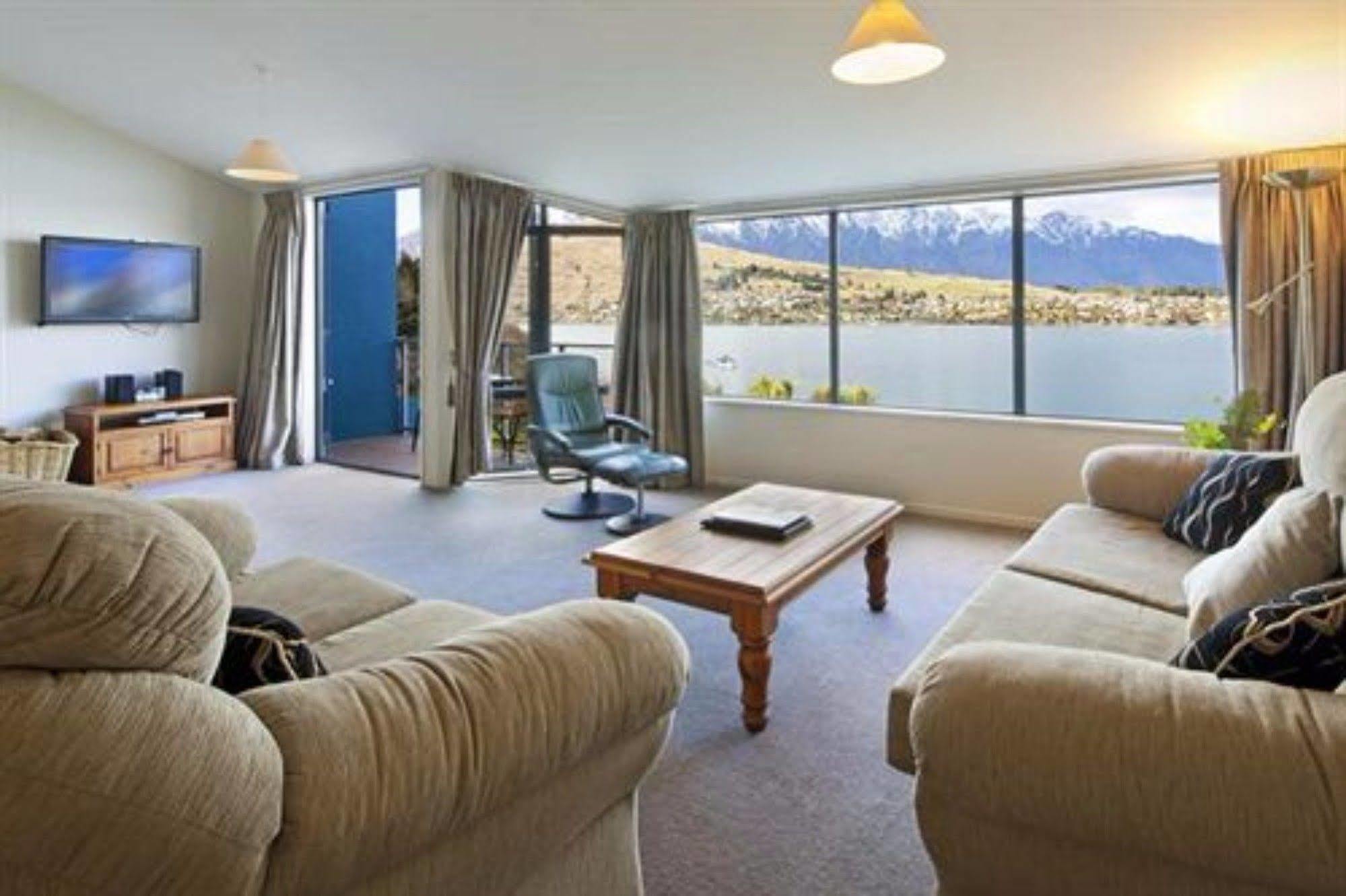 Apartments At Spinnaker Bay Κουίνσταουν Εξωτερικό φωτογραφία