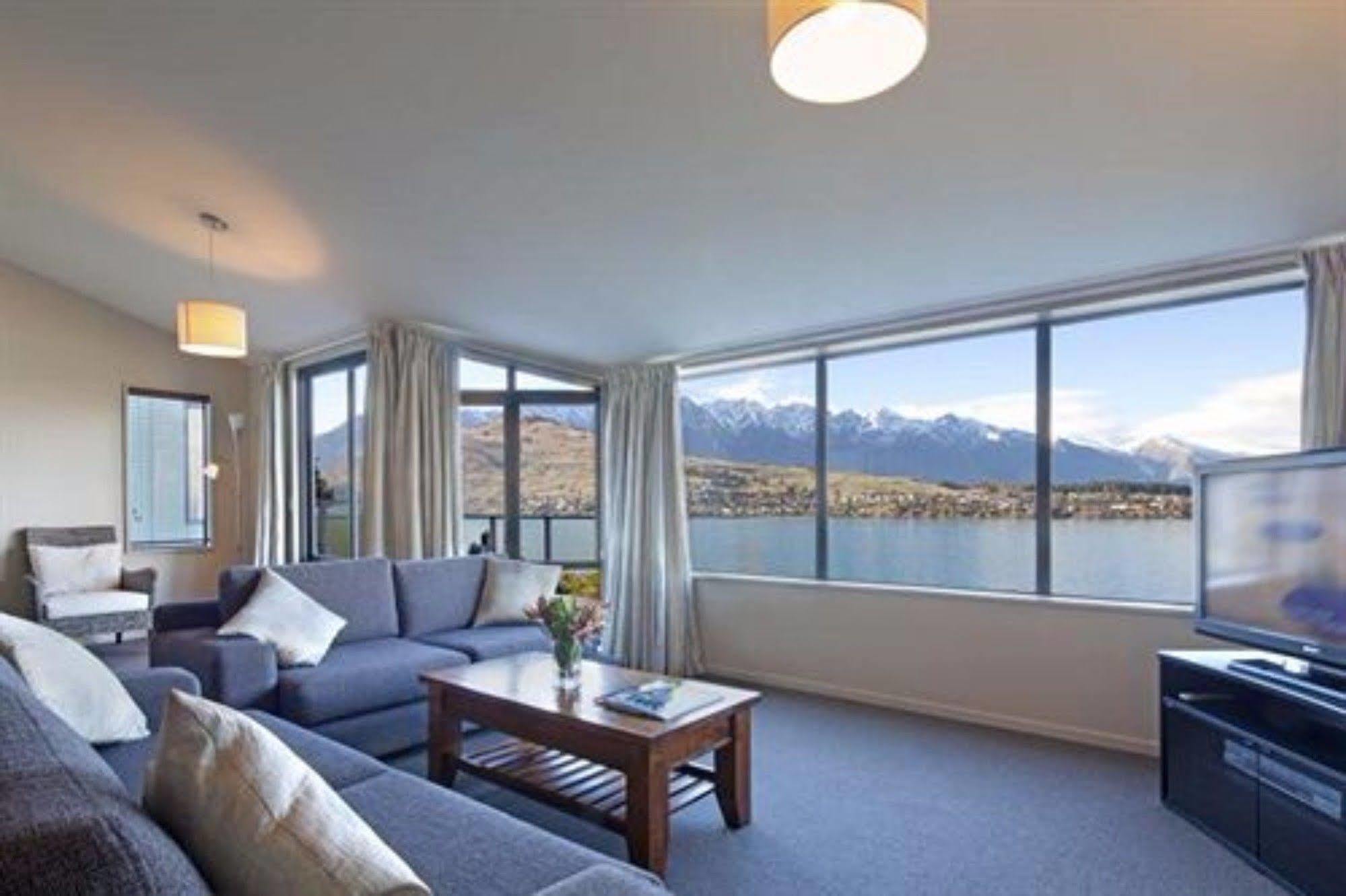 Apartments At Spinnaker Bay Κουίνσταουν Εξωτερικό φωτογραφία